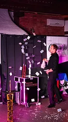 ملعب ورسوم متحركة للأطفال في زاليزي مازوري